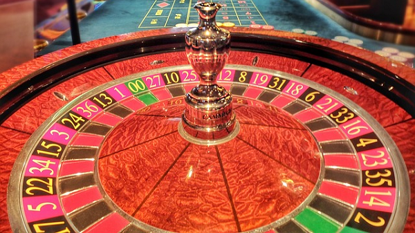 Redefining Entertainment: The Evolution of Live Casinos