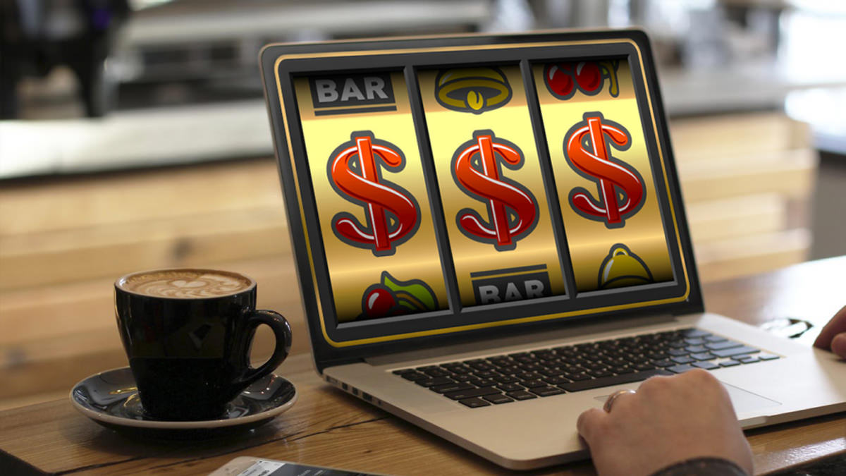 Slot Online: A Comprehensive Guide to the Digital Casino Experience