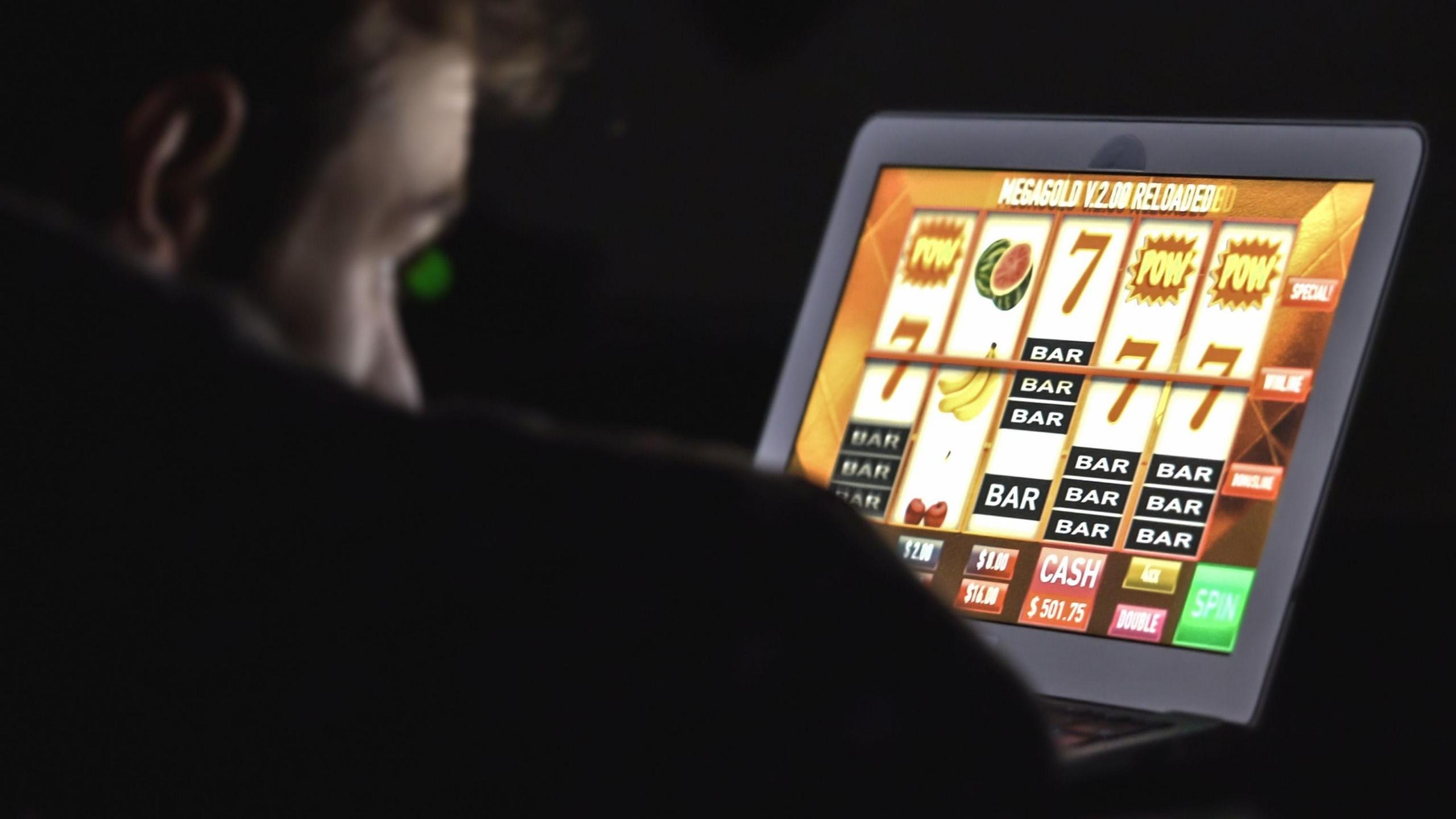 The Thrill of Online Casino Slots: A Modern Spin on Classic Fun